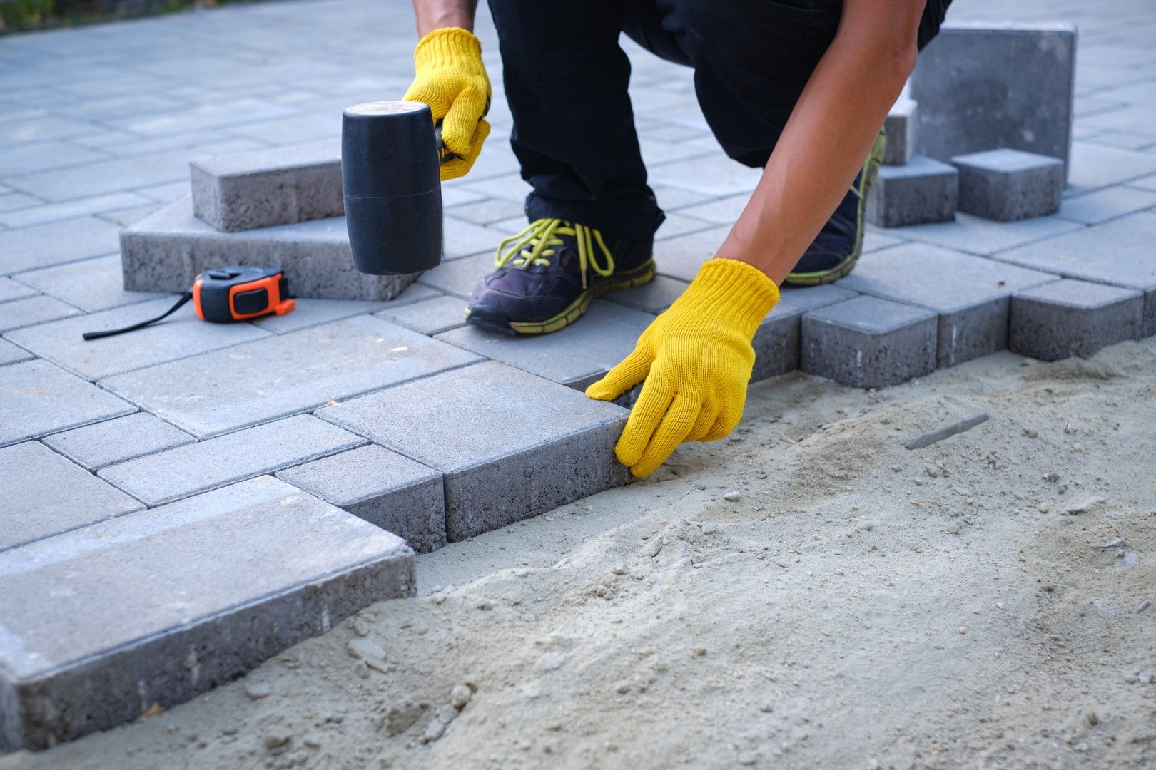 Driveway and paving contractors